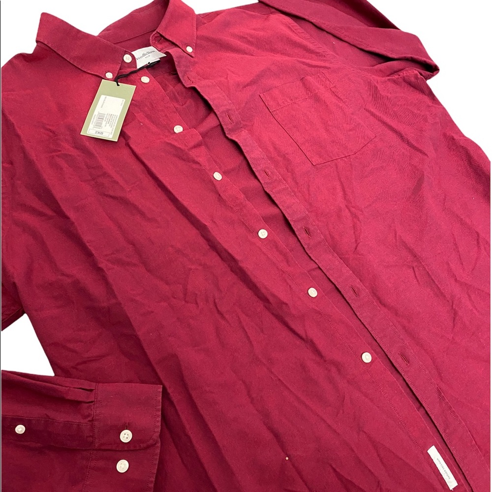 Goodfellow Men’s Long Sleeved Button Down Shirt
